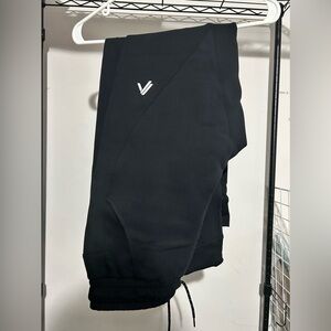 Alphalete ELMTS Cuffed Jogger Black Medium